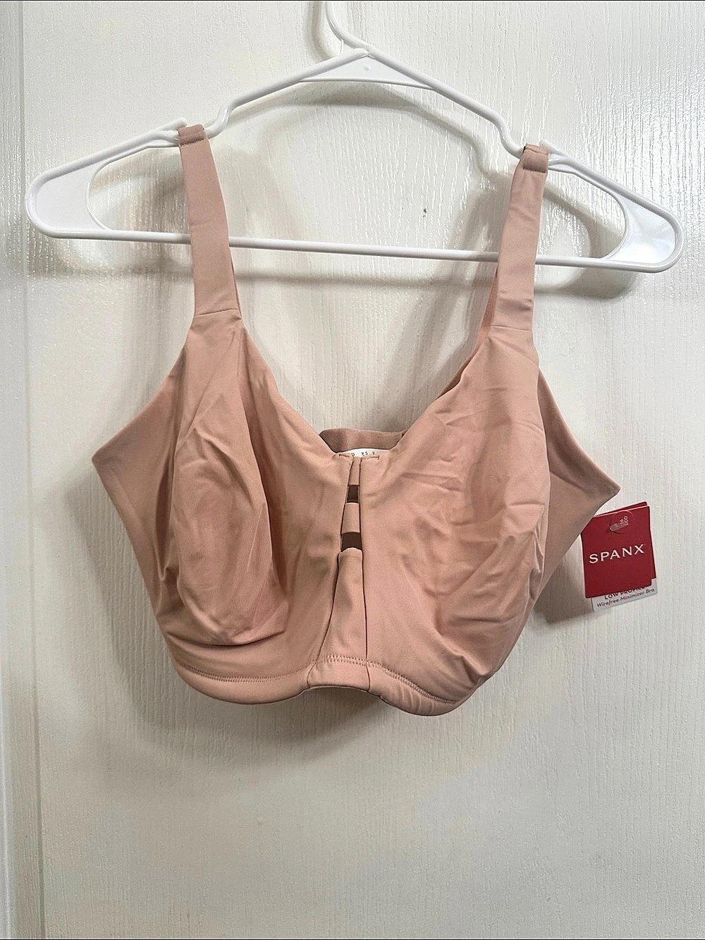 SPANX 360° Smoothing Plunge Bra Plunge Bra in Pink 36DD NWT